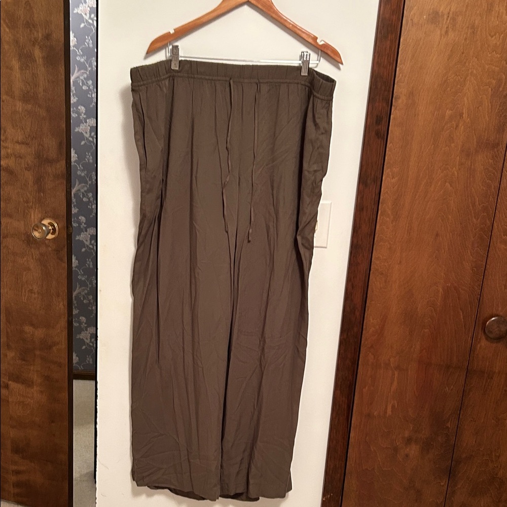 Olive Green Wide-Leg Pants